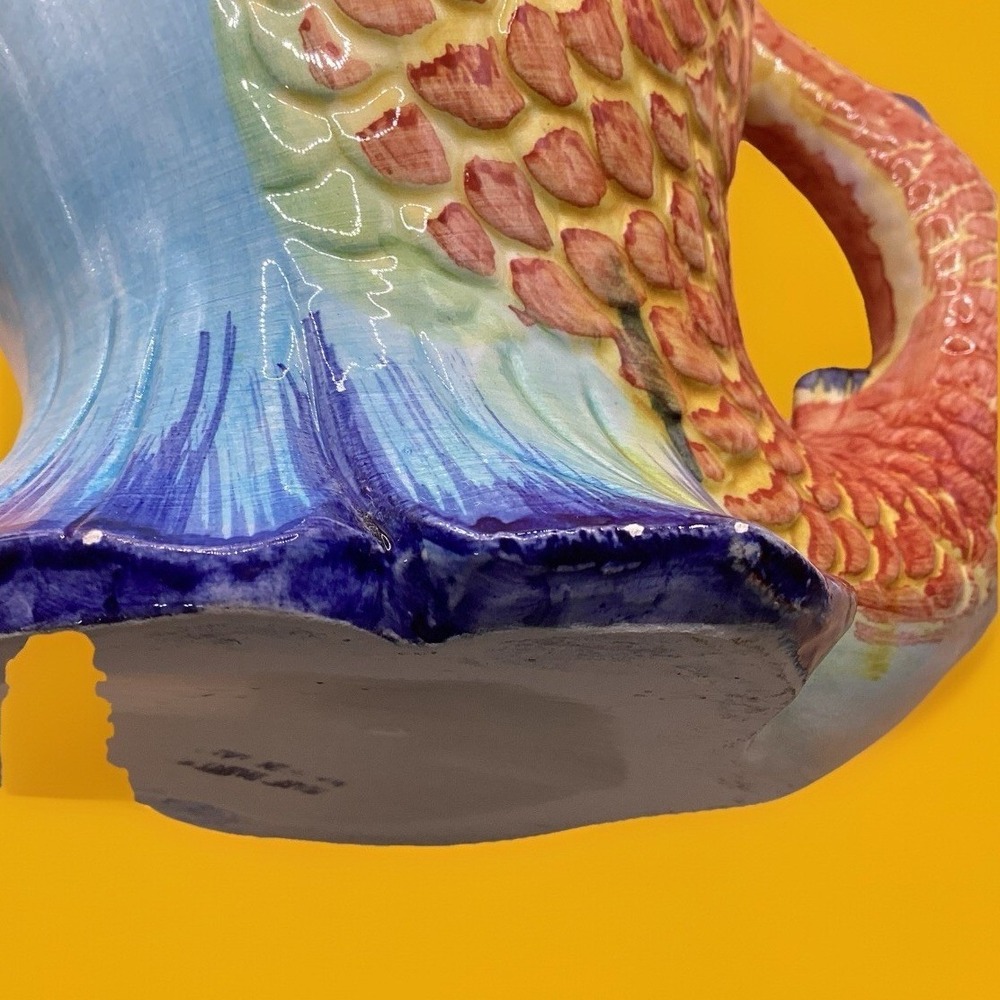 Vtg Hand Painted Gurgle Leaping Fish‎ Jug Pitcher Vase Taiwan Decorative As Is - Picture 7 of 8